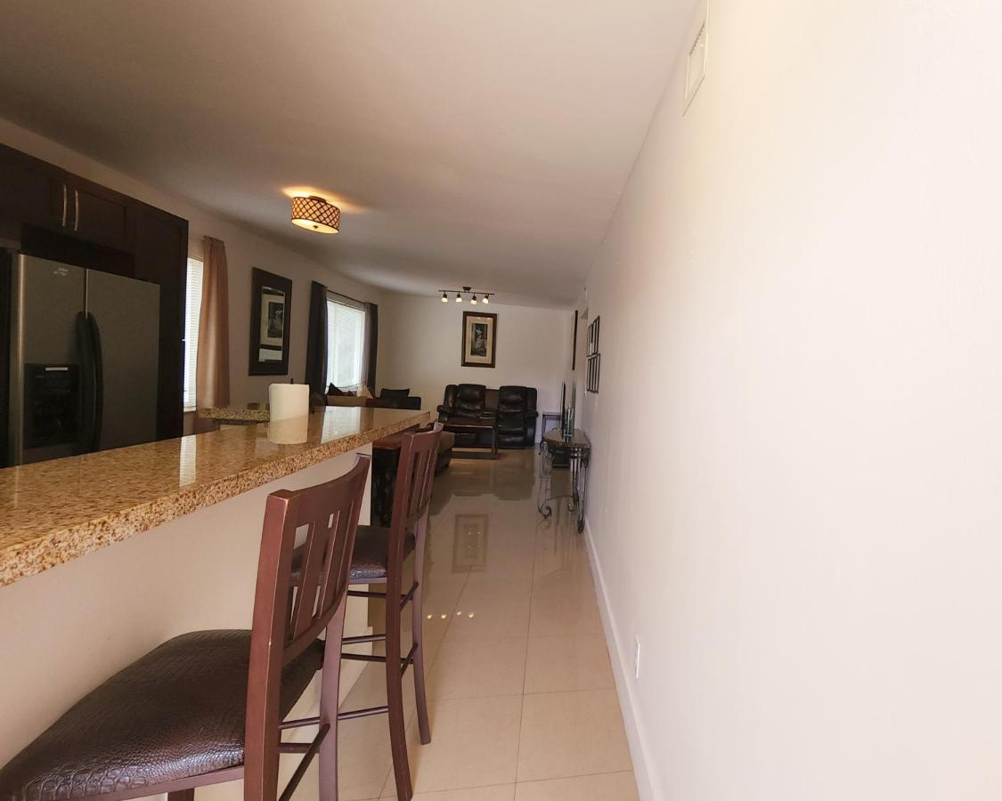 A4 - Endless Summer Rentals - Downtown Apartment Near Park, Ports, And Beach Fort Lauderdale Zewnętrze zdjęcie