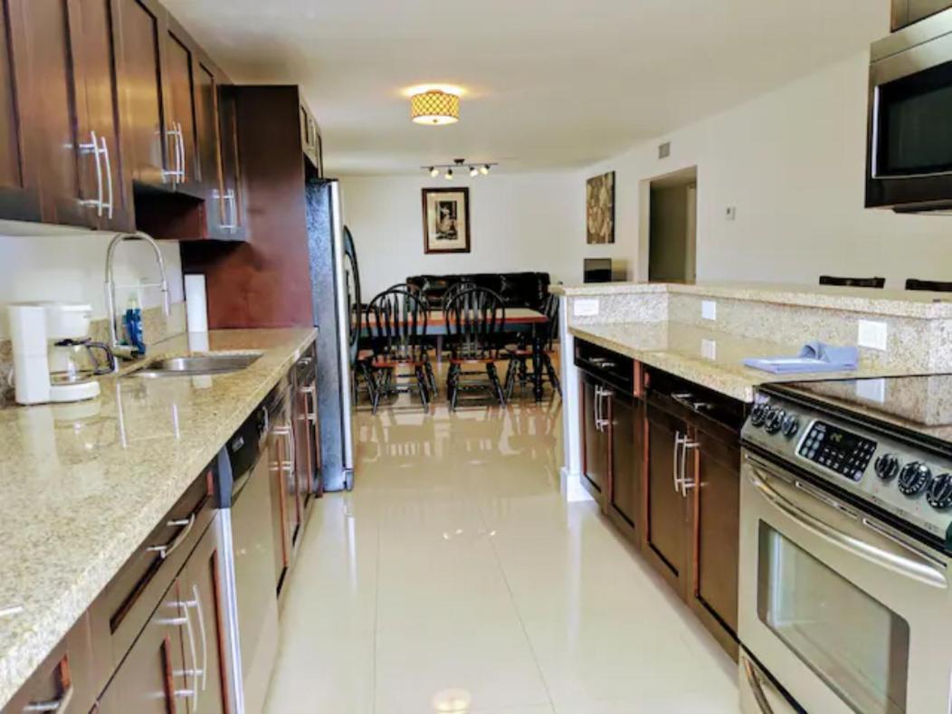 A4 - Endless Summer Rentals - Downtown Apartment Near Park, Ports, And Beach Fort Lauderdale Zewnętrze zdjęcie